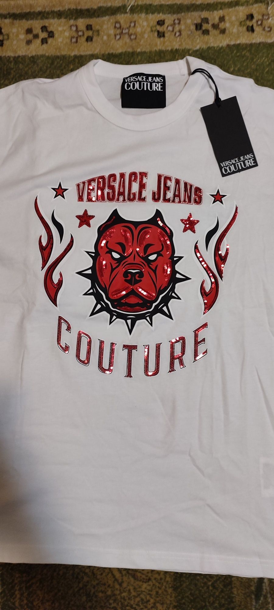 Ofertaa Tricou VERSACE original colectia noua M,L pe negru si alb