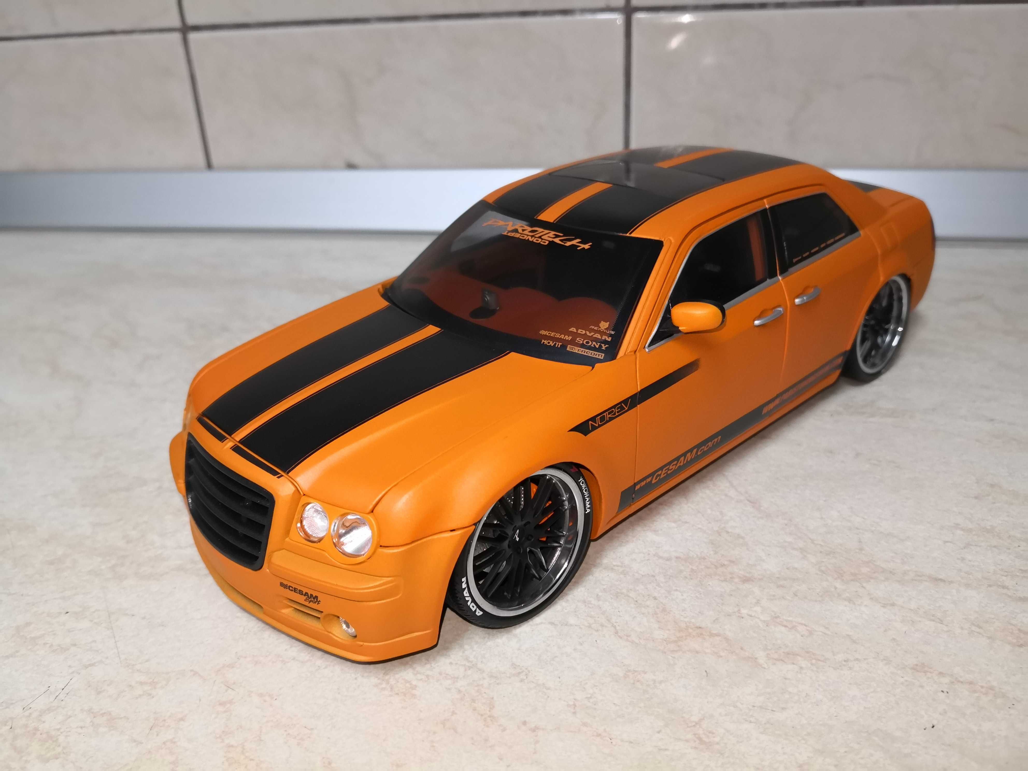 Macheta auto  Chrysler - 300C Parotech + Jet Ski, scara 1:18, Norev