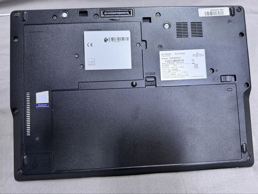 Лаптоп Fujitsu LIFEBOOK E548, HDMI, Type - C