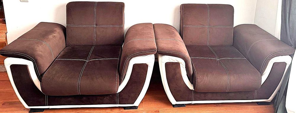 Set Canapea Princess + 2 Fotolii + 2 Tabureți alb - maro (extensibile)