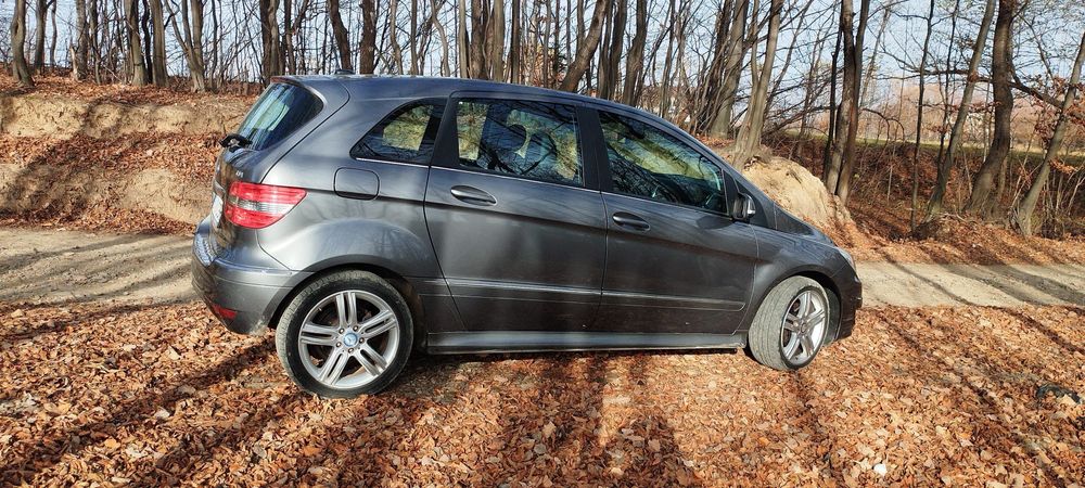 Mercedes b200 2010 facelift