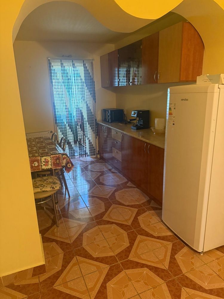 Vând apartament Balș