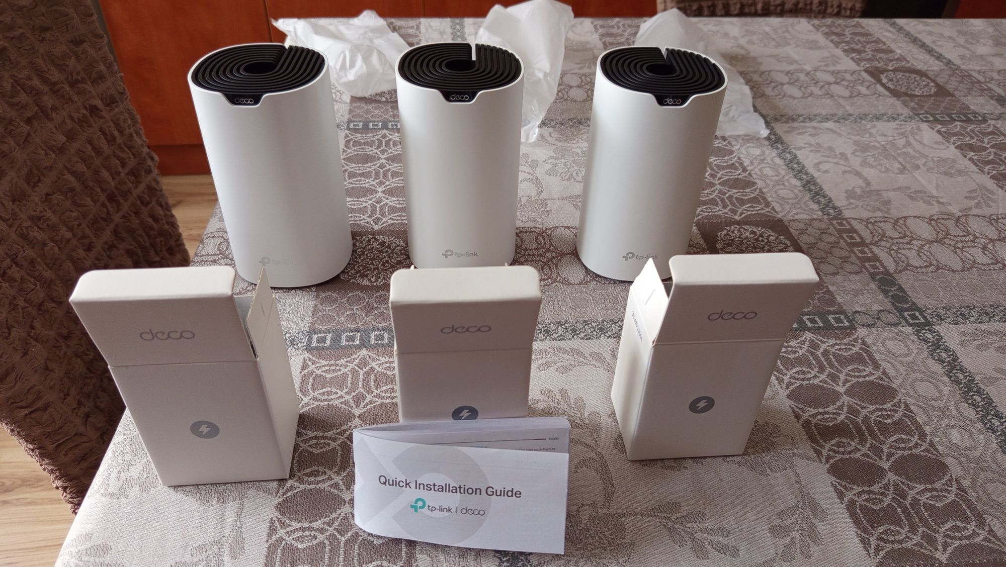 Продавам wi-fi меш система TP-Link AC1900 Deco S7