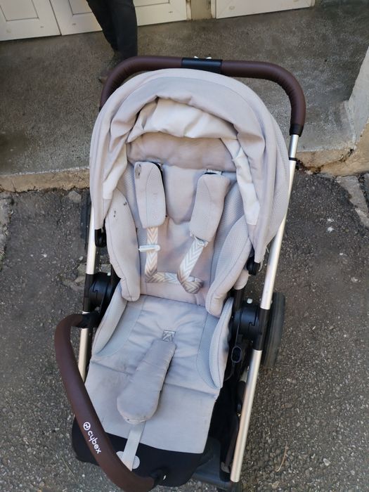 Vând cărucior Cybex S Lux + pelerina de ploaie, 1450 lei neg.
