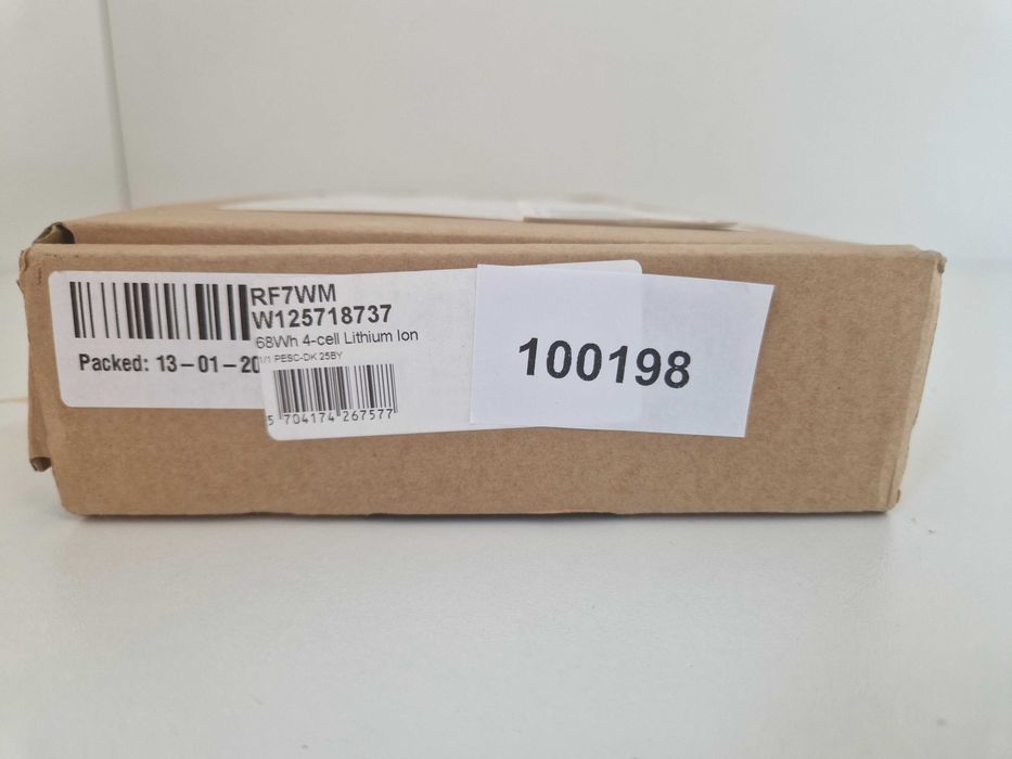 Батерия за лаптоп Dell 68WHR, 4 клетки, литиево-йонна