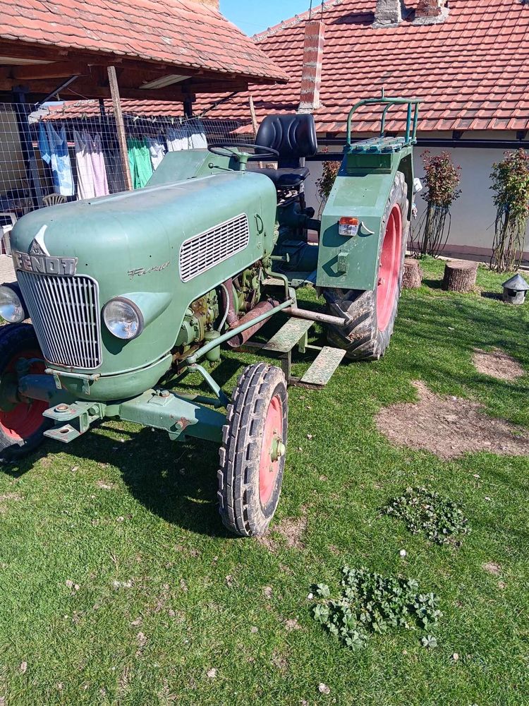 Tractor fendt farmer import germania