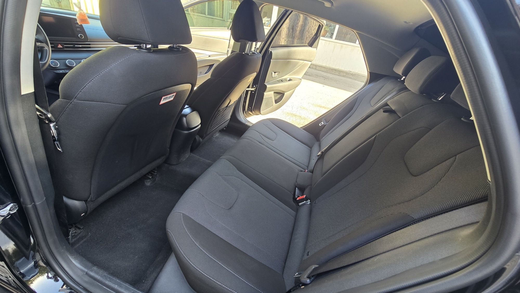 Hyundai Elantra 2022