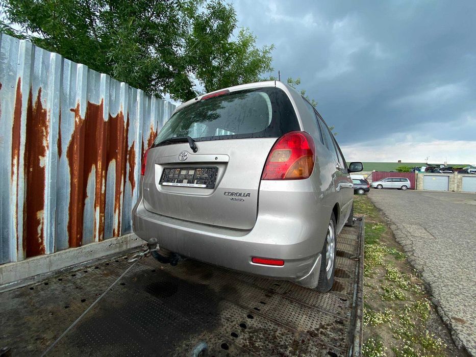 toyota corolla verso 2.0 D4D 90PS теглич на части тойота корола версо