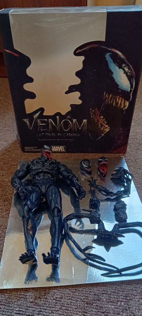 Венъм фигура Venom