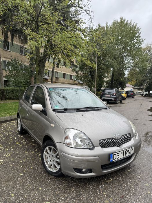Toyota Yaris - 1.3 benzina
