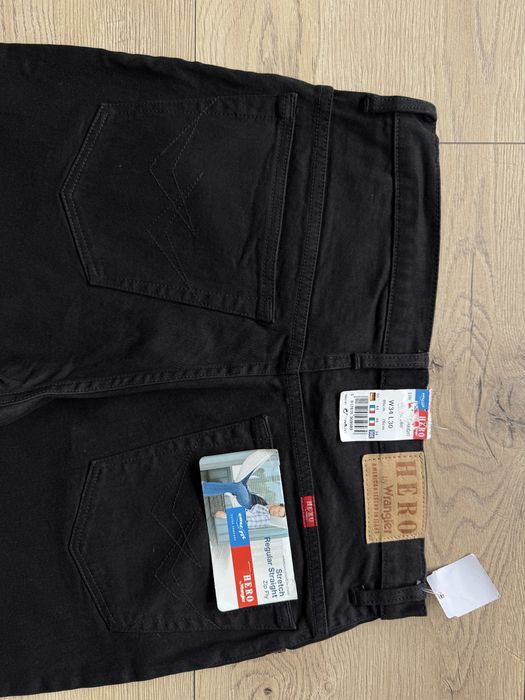 Blugi WRANGLER Hero Negru Barbati | Marime 34 x 30 (Talie 86 cm)