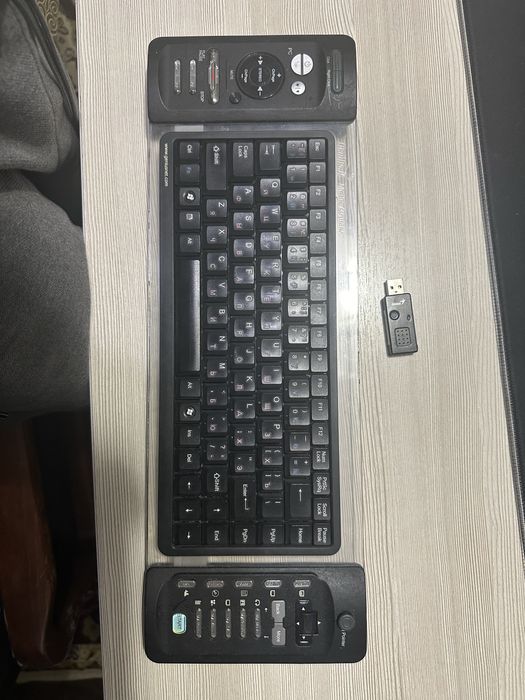 Беспроводная клавиатура Genius gk-060003/k