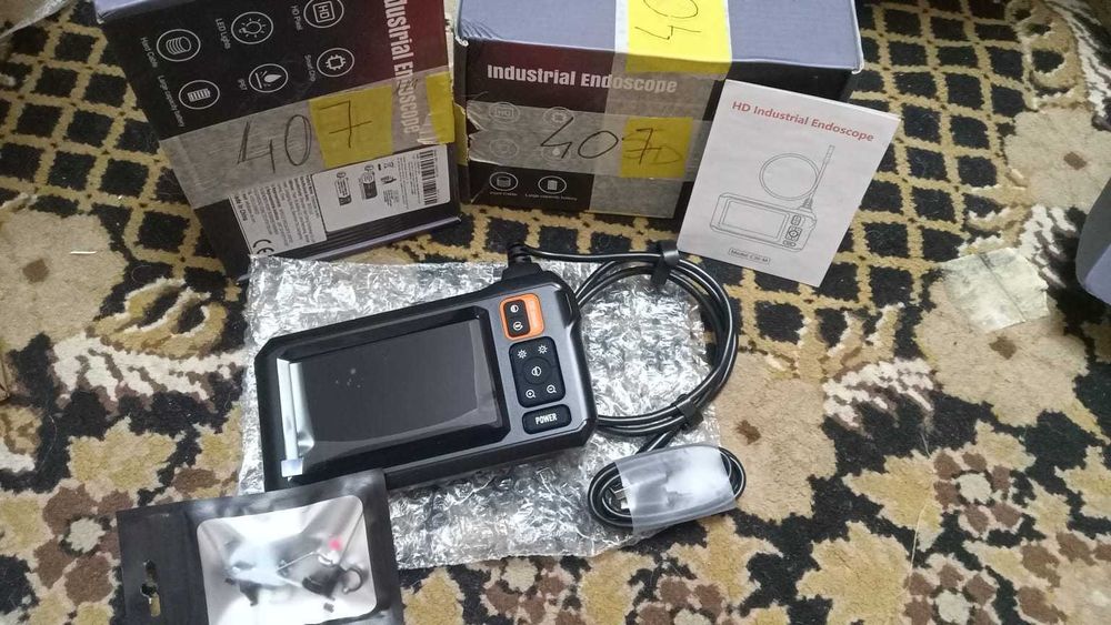 Endoscop video cu ecran LCD și slot card pentru salvare imagini