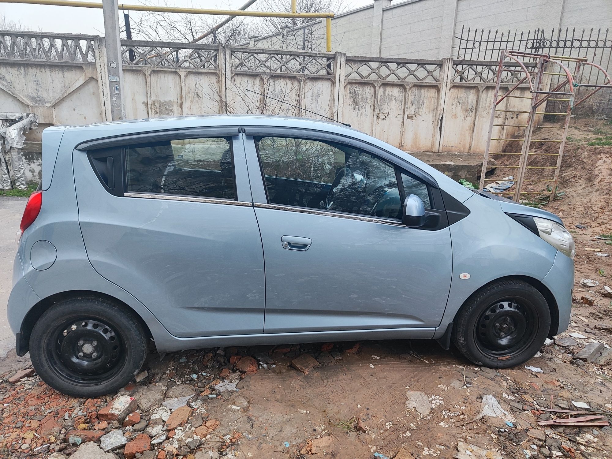 Chevrolet Spark 2015