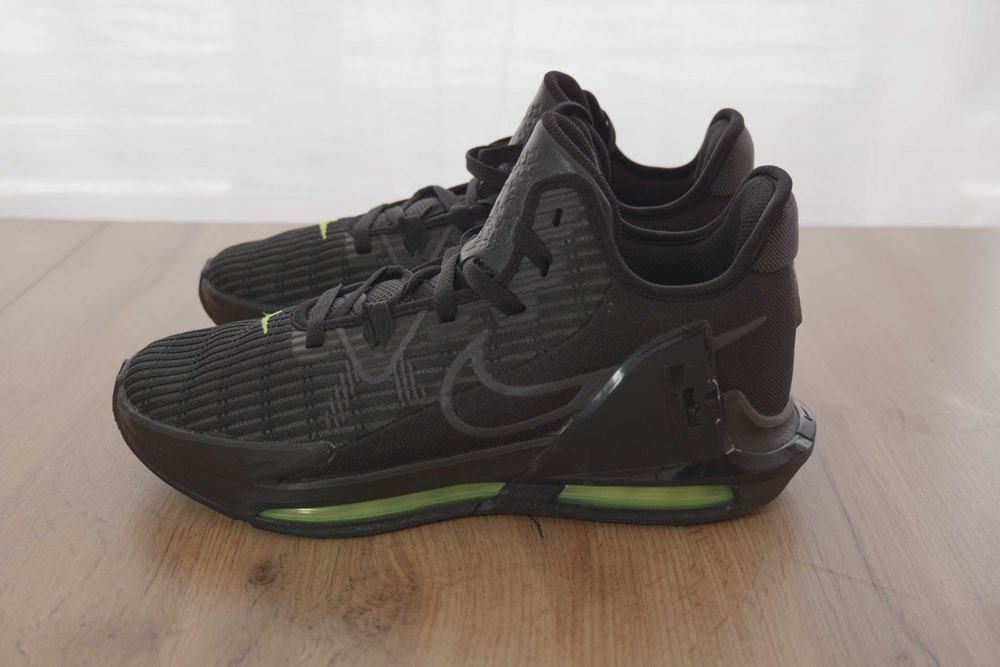 Nike LeBron Witness 6 'Black Volt' - 44 номер Оригинални!
