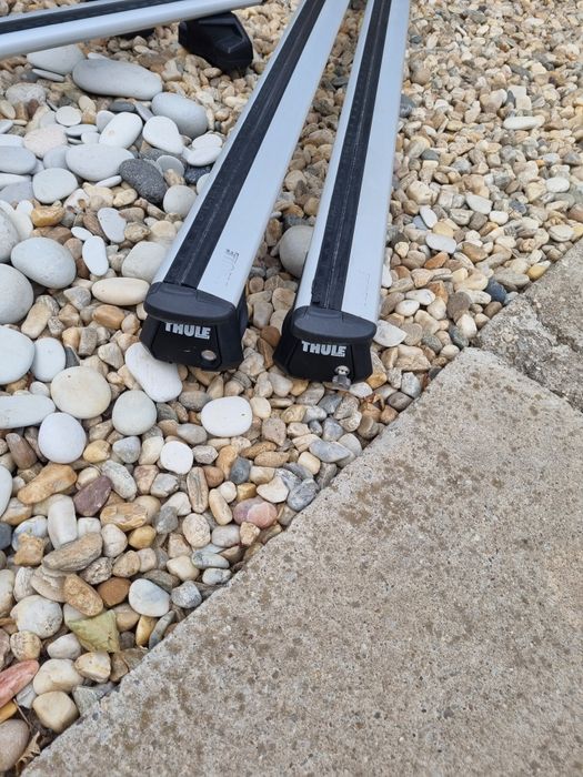 Bare Thule WingBar Evo 7106 Flush Rail si 7104 Passat Insignia Mondeo