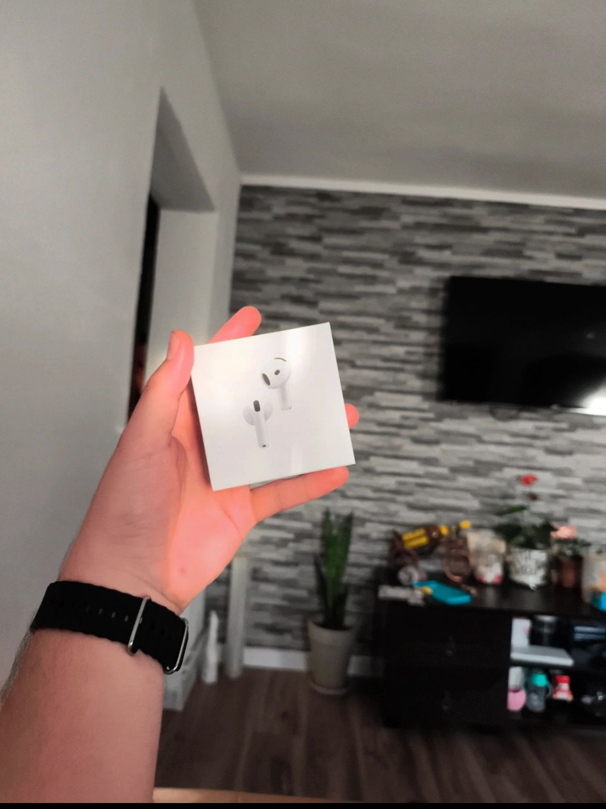Airpods 4 Active Noise Cancelling