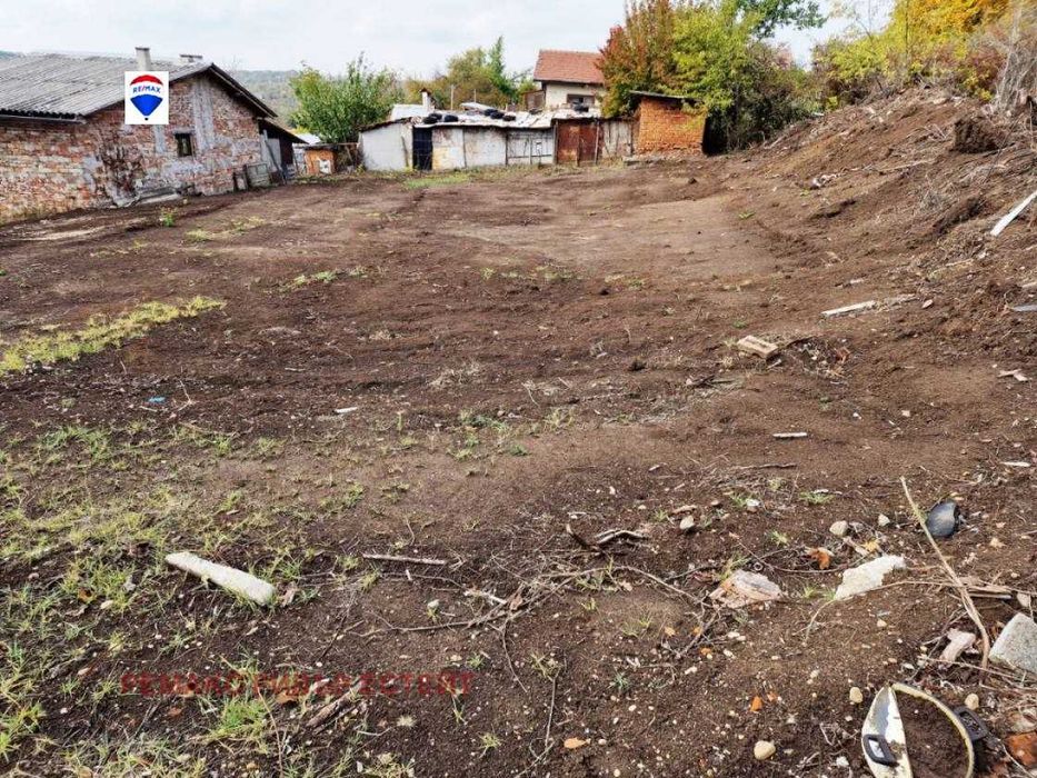 Вила в местност Дрибака, област Русе - с. Николово