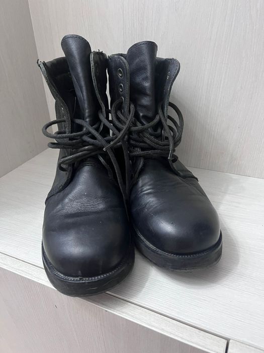 Продам ботинки берцы