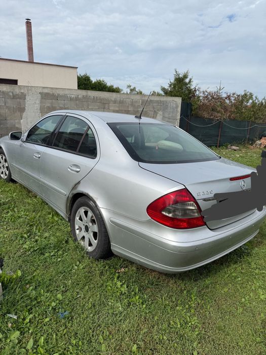 Mercedes -Benz E class 2008