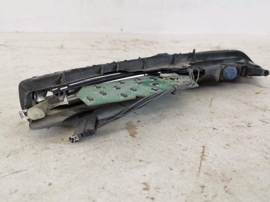 DRL Lumina De Zi Dreapta Porsche  Cayenne 958 facelift 2014 2015 2016