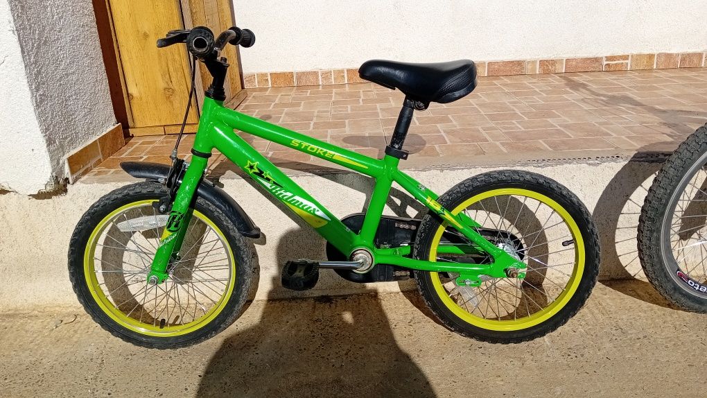 Vând bicicleta copii  16'