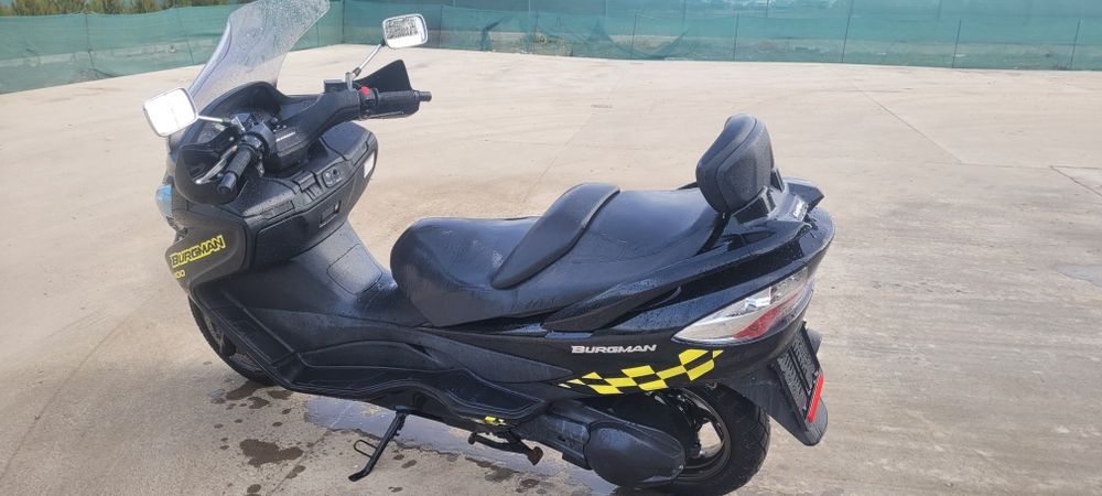 Suzuki Burgman 400