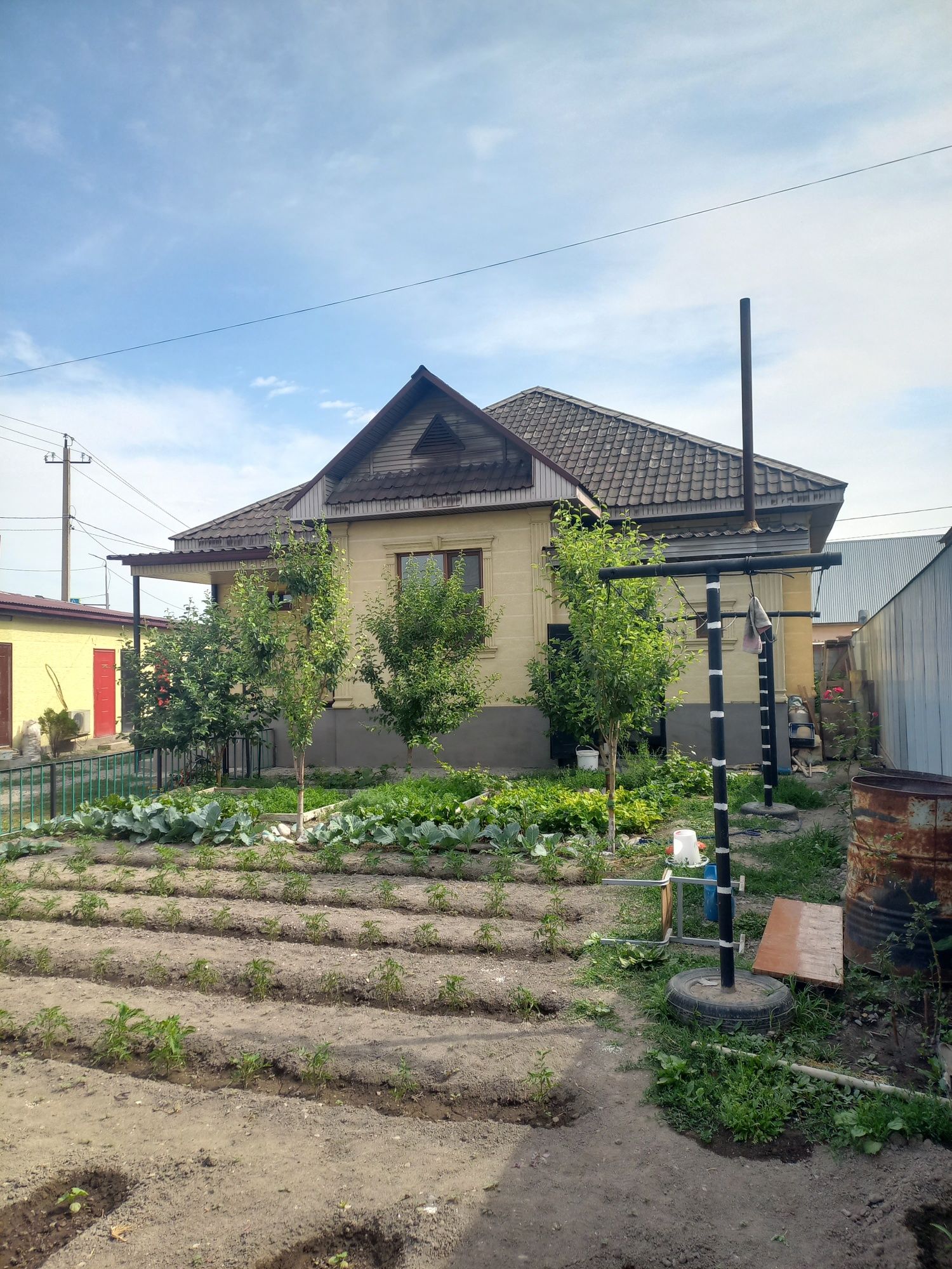 Продам дом. 8 соток ИЖС