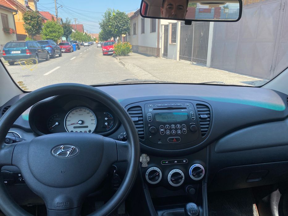 Hyundai  I10 1.1  an 2008 Posibilitate rate , fara avans