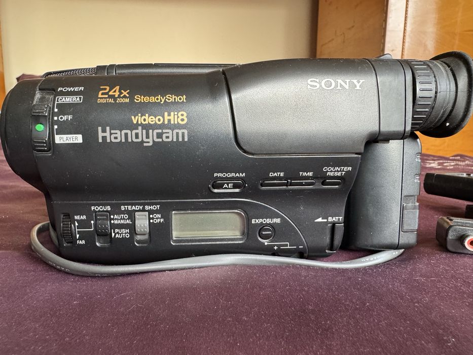 Sony Handycam 24x SteadyShot VideoHI8