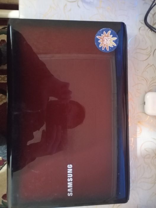 3 ноутбука на запчасти. Samsung/Hp