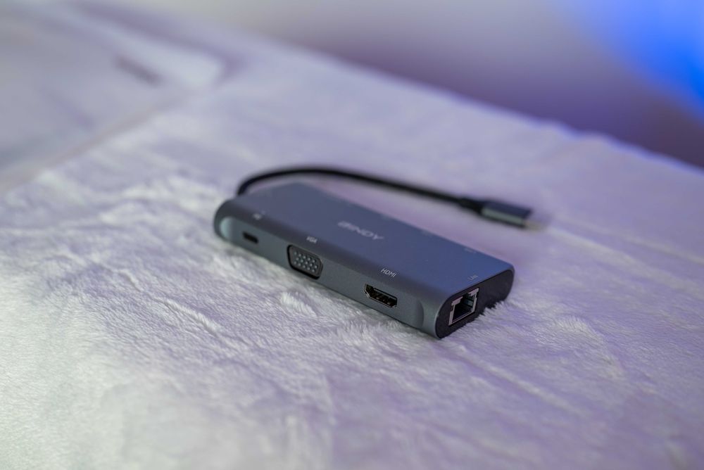 LINDY adaptor USB  3.1 Type C, Docking Station HDMI 4K, LAN Gigabit