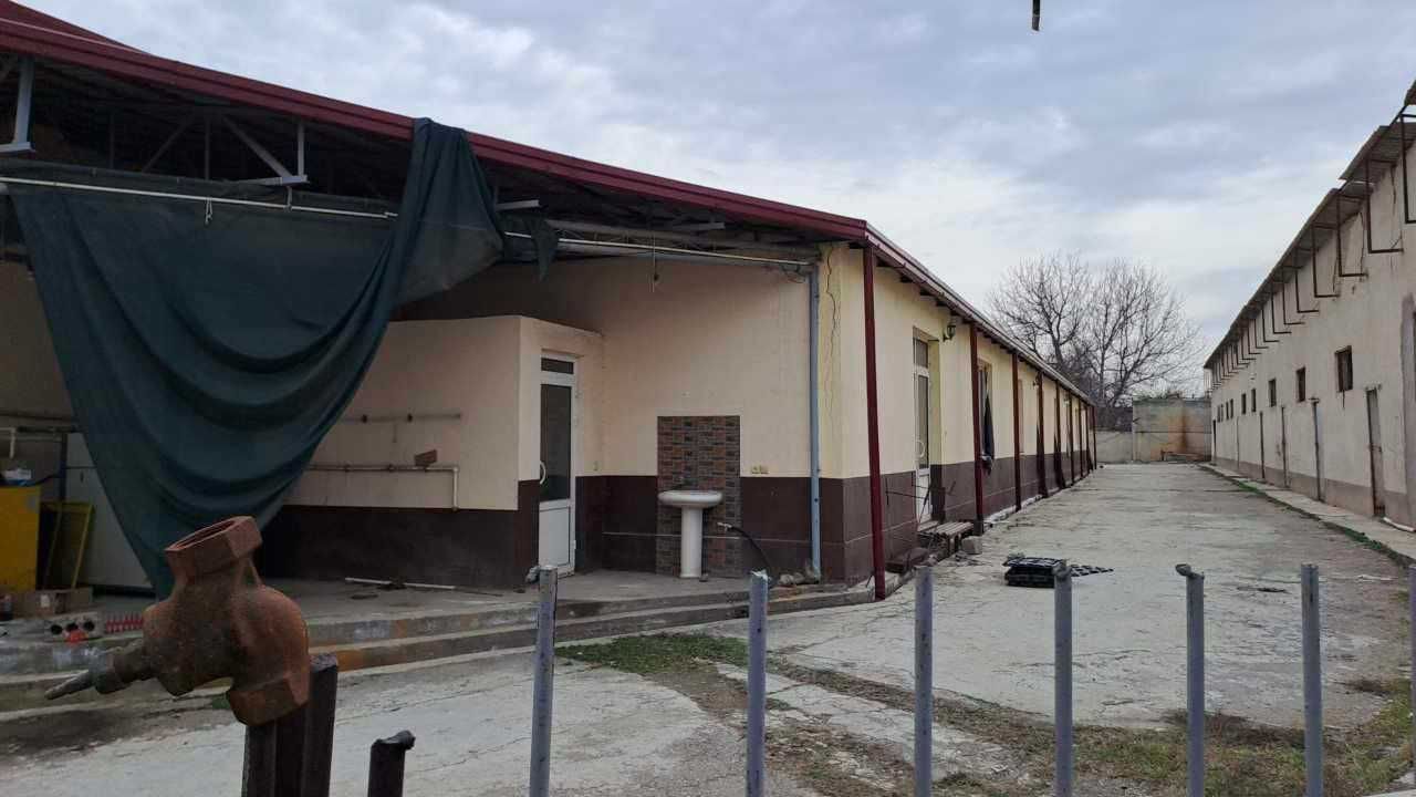 Продаётся 1,1 га. производственный цех.