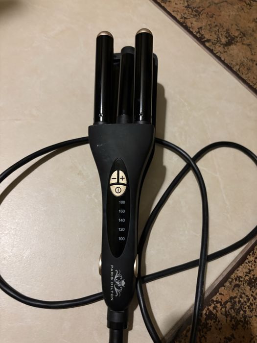 Ondulator triplu Paris Hilton