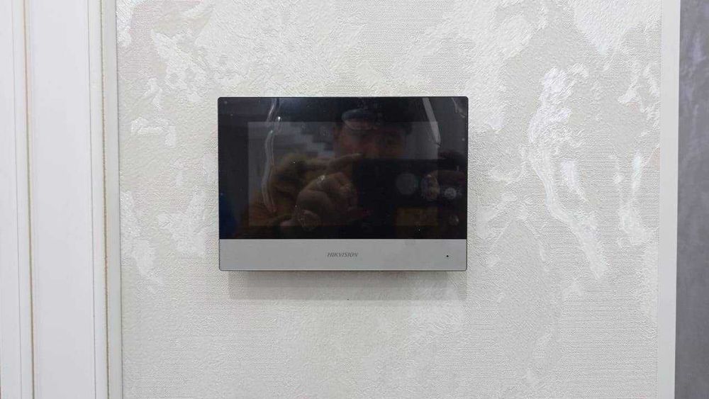 Продаём и устанавливаем домофоны и камеры