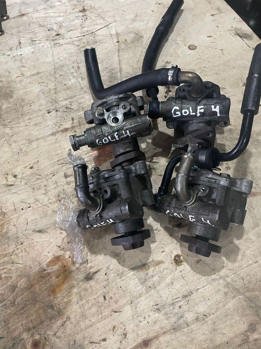 Гур насос Golf 4