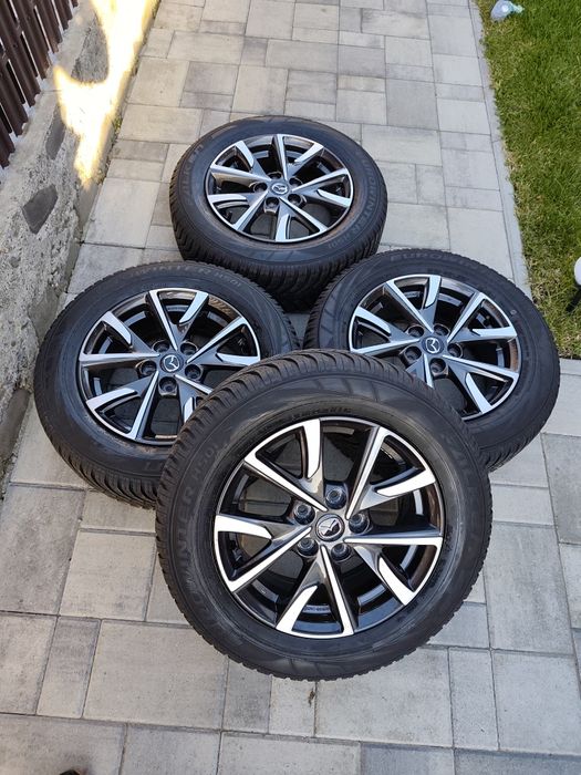 Vând jante originale Mazda