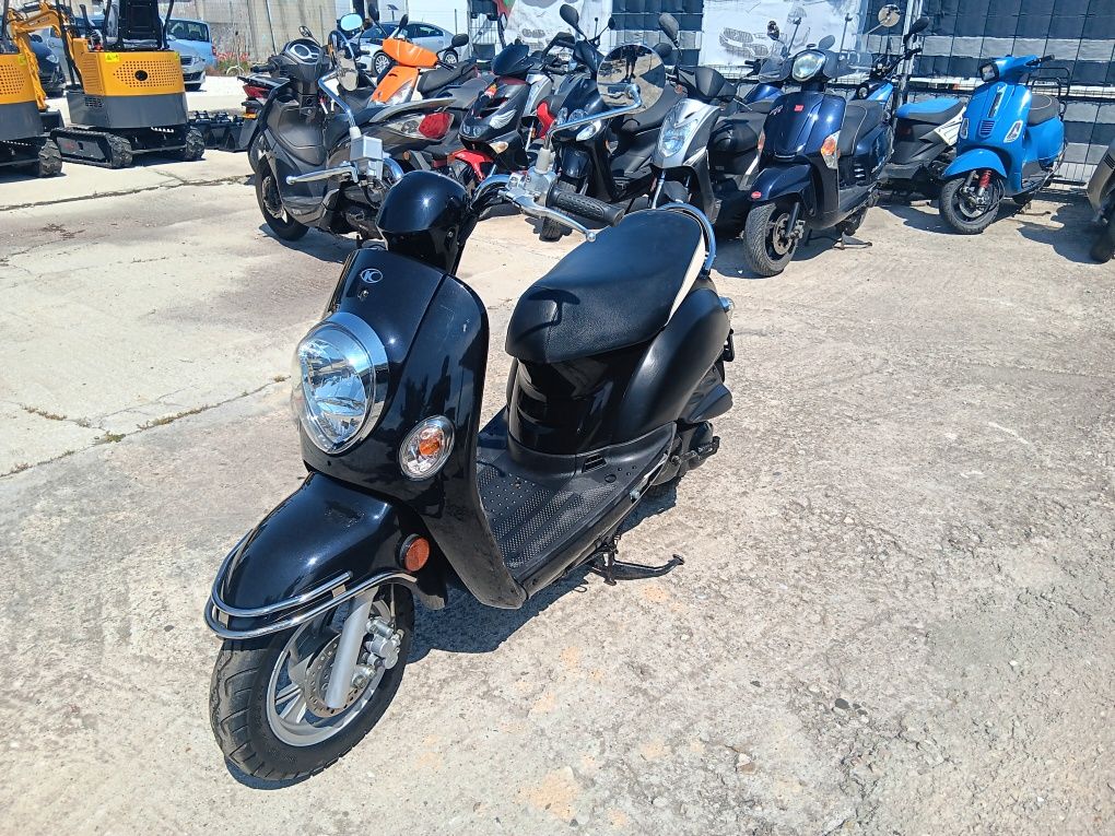 Скутер Kymco Senso 50