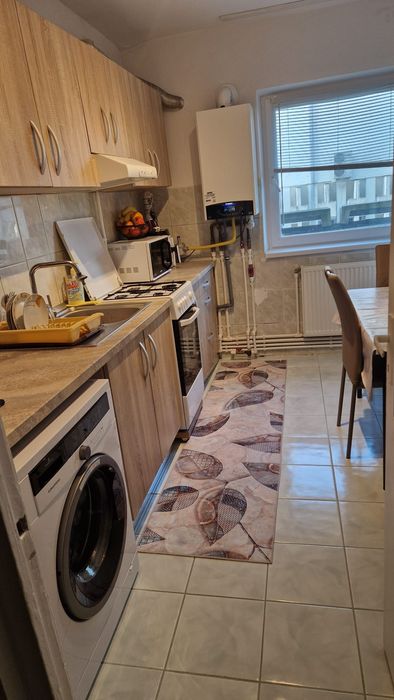 Apartament 2 camere ultracentral, etaj 1