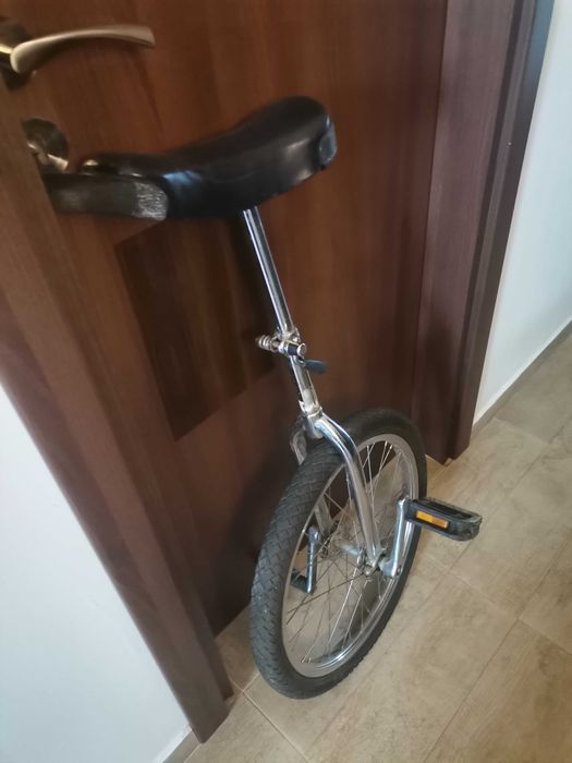 Офис стол употребяван