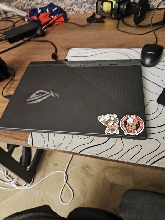 Ноутбук ASUS rog strix G15