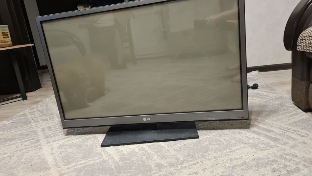 LG 42PW451 плазма не смарт