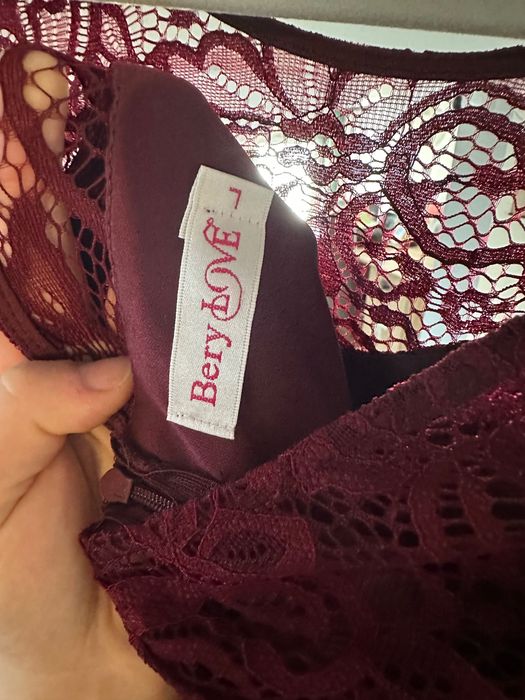 Rochie vișinie noua