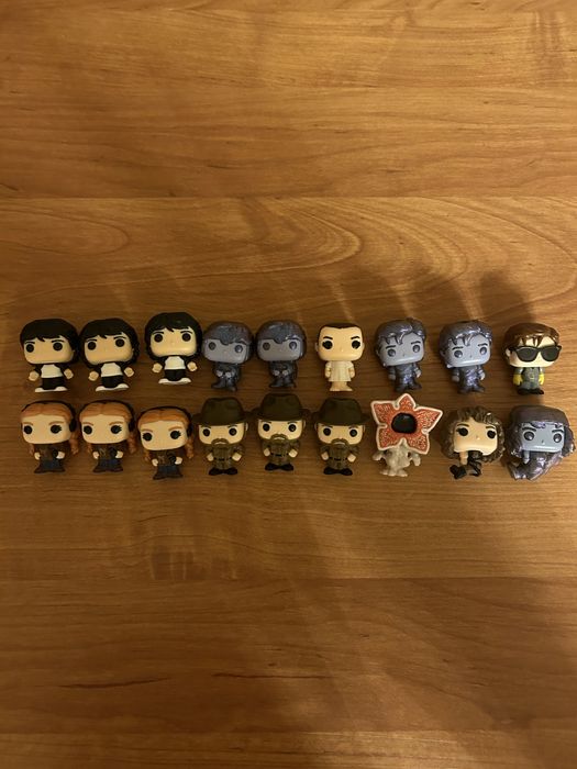 Фигурки очень странные дела