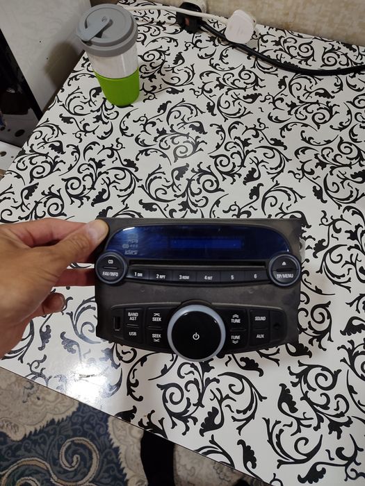 Спарк магнитофон родной