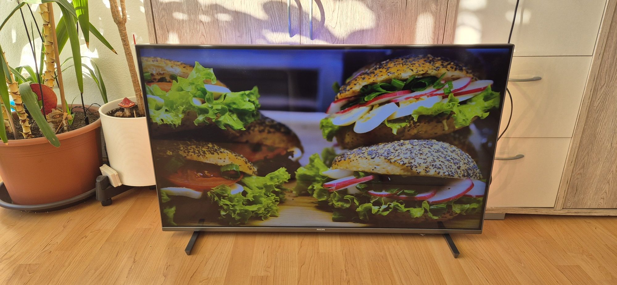 Philips 43PUS7906/12 Android, Ambilight, 4k, UltraHD, Smart, WiFi,