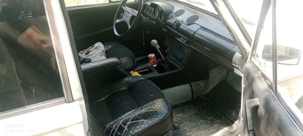 Vaz 2106 srochni