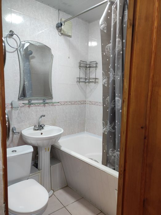 2 ком. М.Горький. Б.И Й. Аренда.