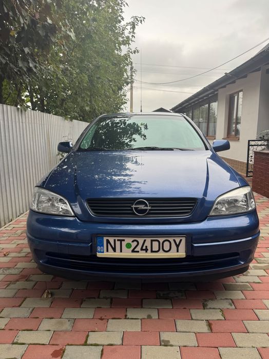Opel Astra 1.6 benzină