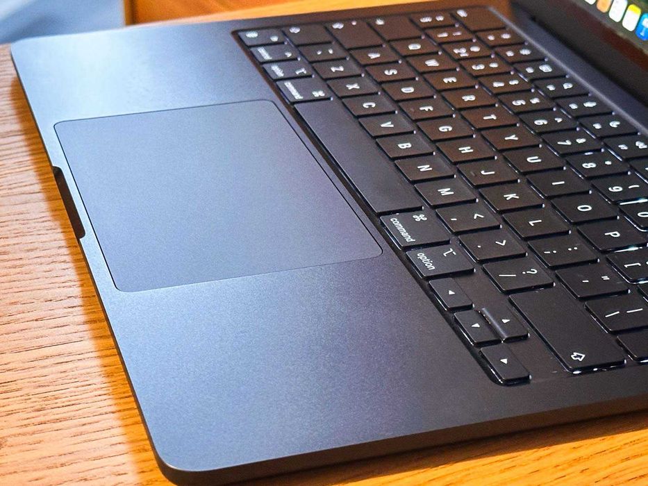 Oferta Black Friday Apple MacBook Air 13.6 inch M2 ca nou